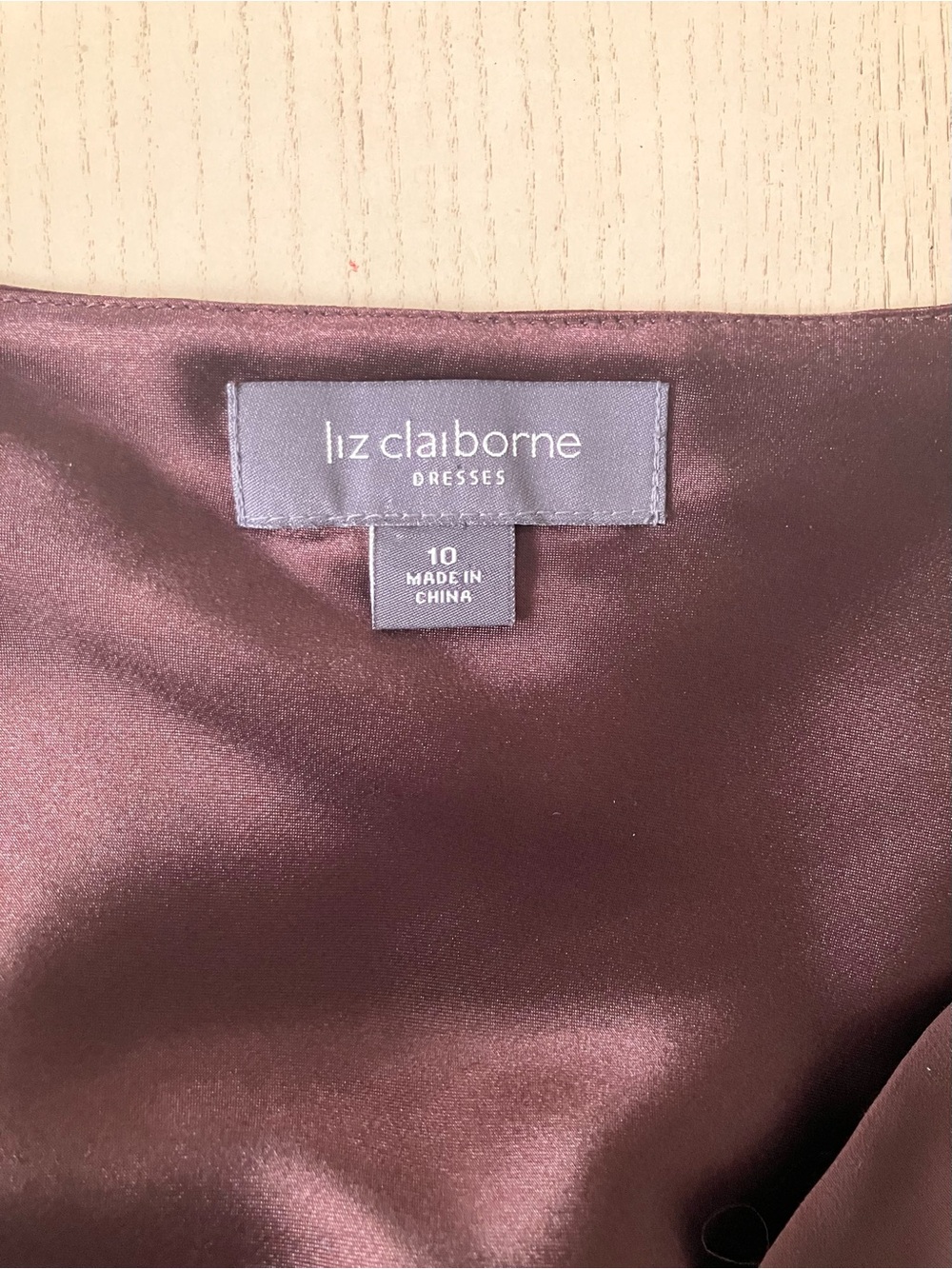 Liz Claiborne Deep Brown V-neck Bell Sleeve Cocktail Midi Dress Size 10 - Picture 3 of 11